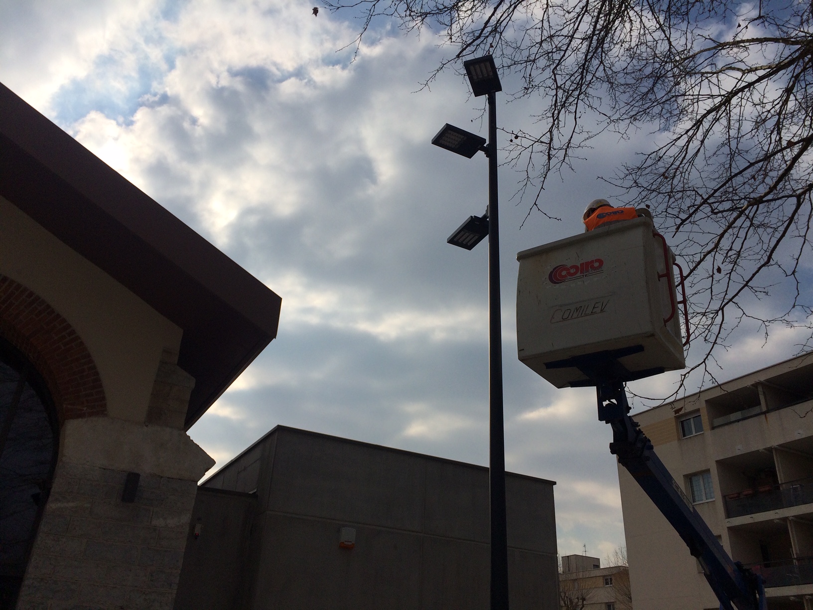 installation d'éclairage public sur Lyon et Rhône