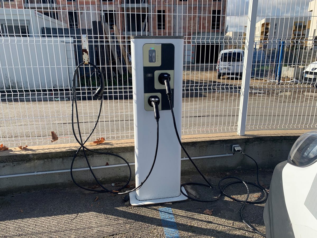 Bornes véhicules électriques